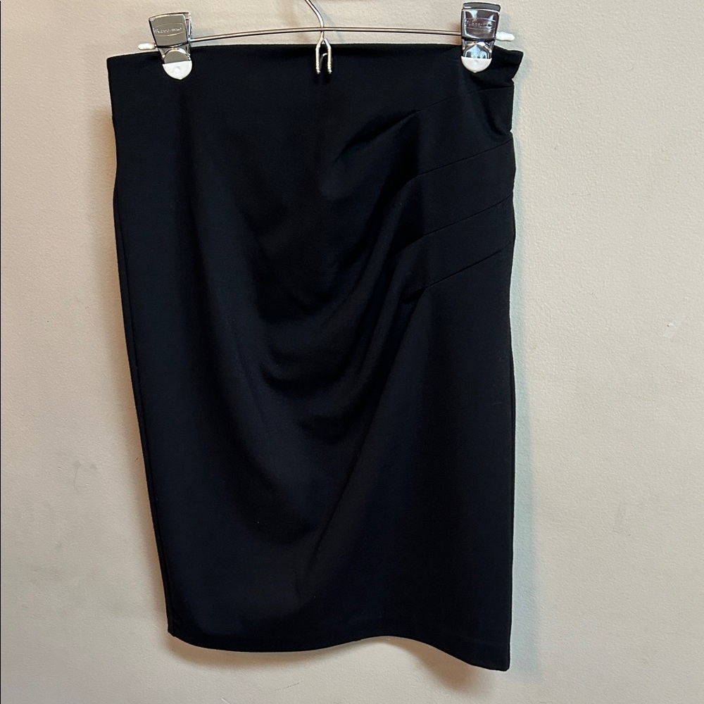 New York and company high waisted black pencil skirt. Size 4 black